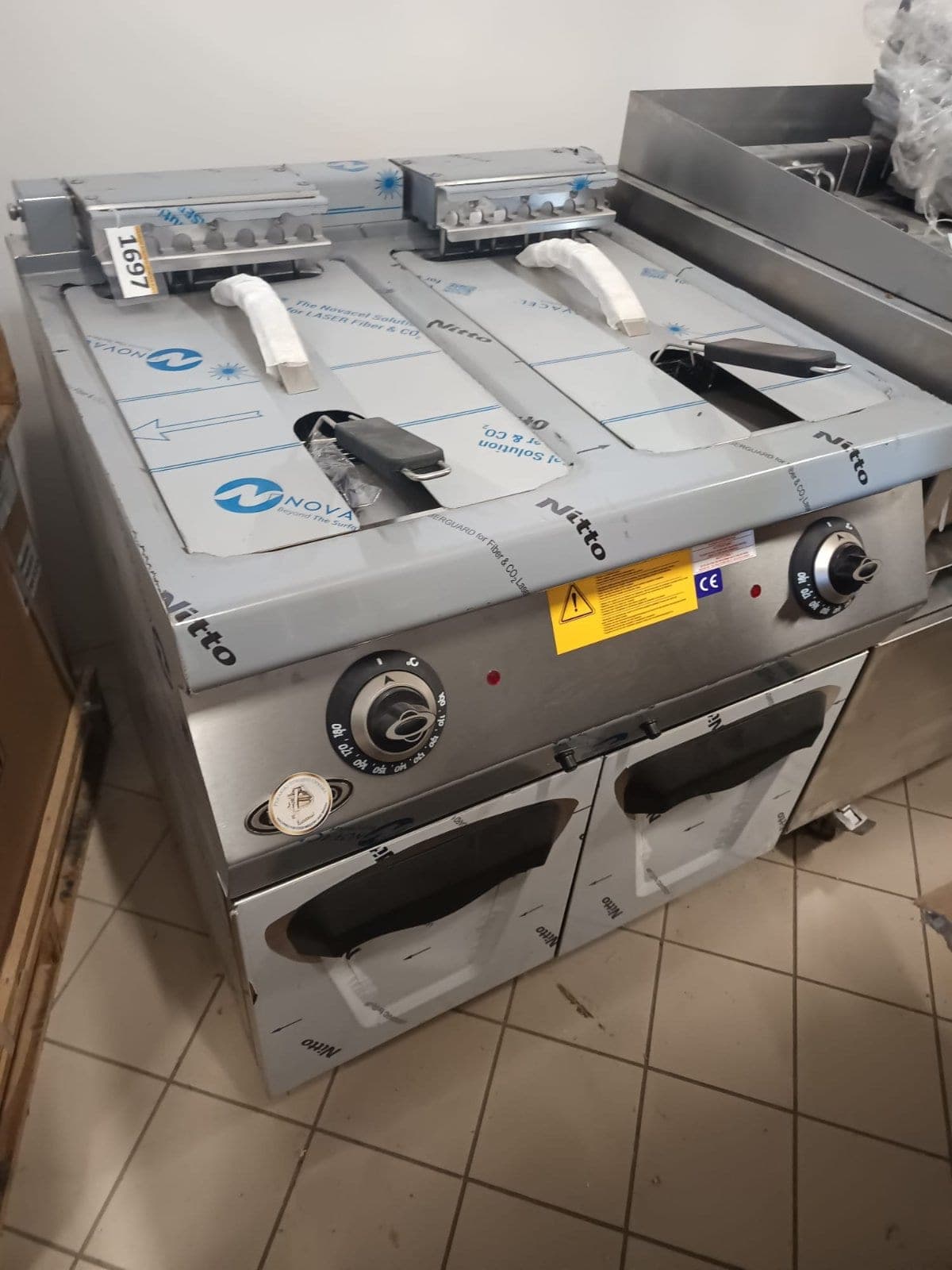 EMPERO EMP.PLS.7F električna friteza
