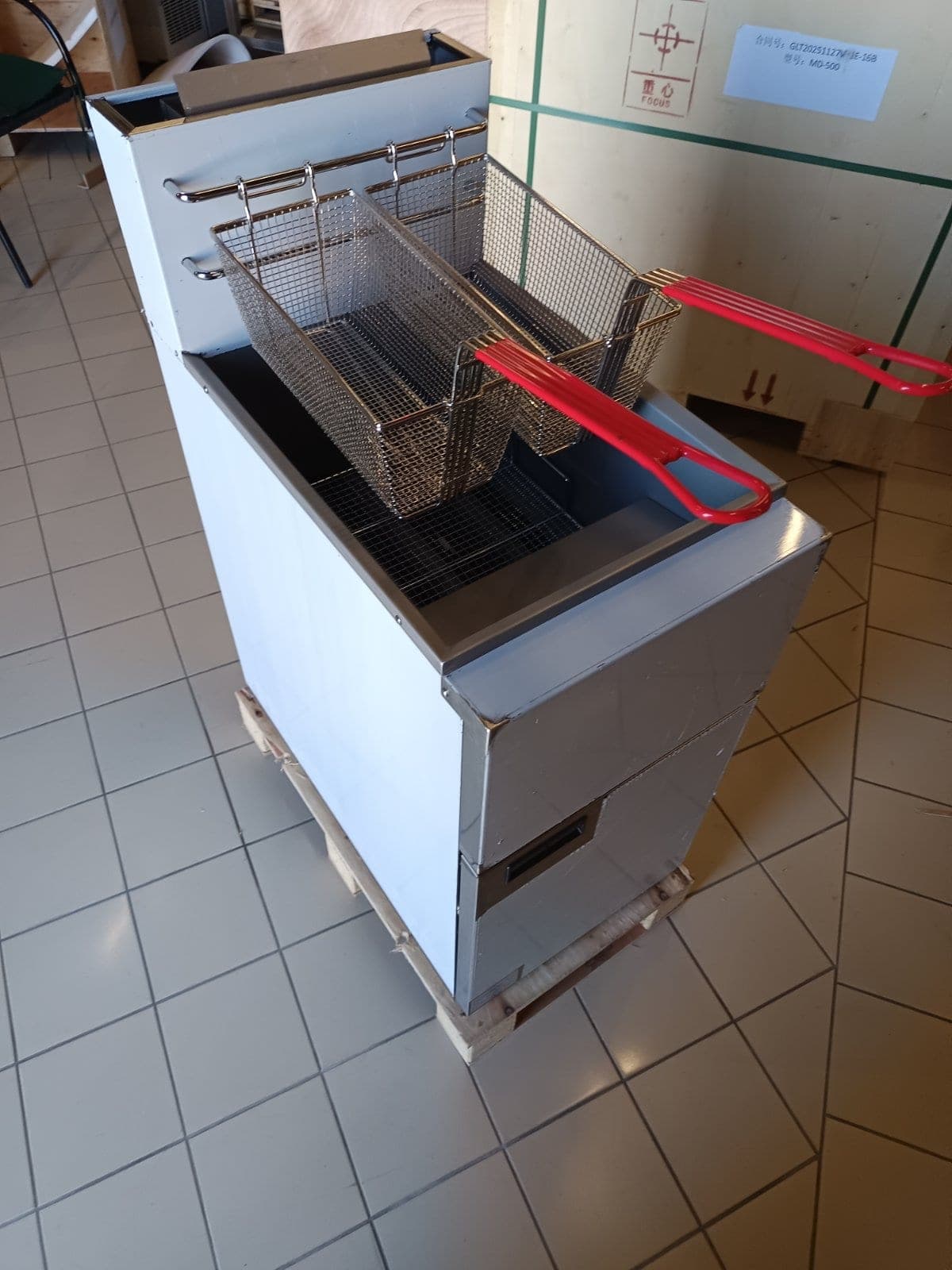 HL-26A vertikalna plinska friteza